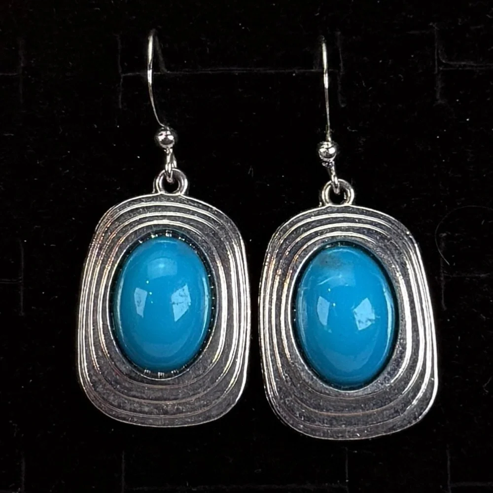 Vintage Silvertone faux turquoise blue pierced ear earrings